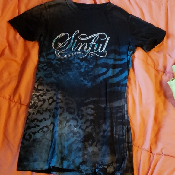 Sinful Tops - Sinful T-shirt